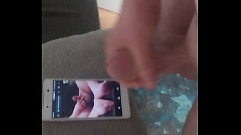 Abspritzen Auf Den Geilen _seh Bastian_!