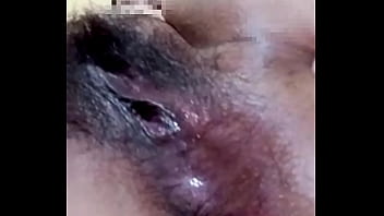 Esposa Peluda Mostrándome El Culo