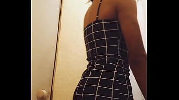 Tania Colegiala Con Nuevo Vestido