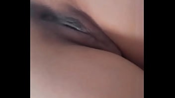 Maguinha Piscando Cuzinho