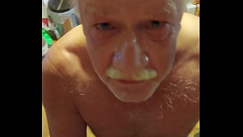 Don Juan Gets An Epic Facial From Eric