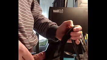 Mi Polla Rebotando Contra Botines