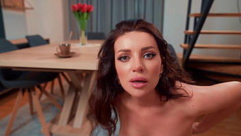 Caught Stepmom Masturbating Then Fucked Her And Cum On Her Face