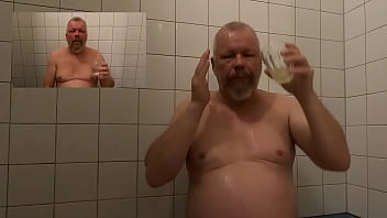 Closetfag And Cumpig