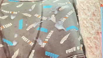 Masturbando Até Gozar Gostoso No Banho ! Assista Completo No Sheer E Red