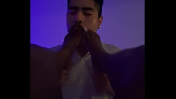 Ebony Foot Worship - interracial, footjob, feet, latino, fj, arches, foot-fetish, toe-sucking, foot-worship, ebony-girl, - Video 344852