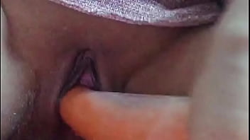 Sandraxxx Come Zanahoria