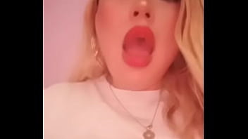 Tetona Tocandose Rico