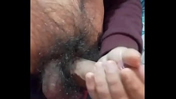 Sacando Un Poco De Leche - masturbation, solo, leche, eyacular - Video 400292