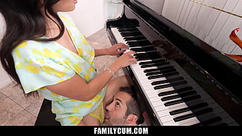 Teaching My Stepdaughter To Play The Piano And My Dick - Familycum