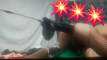 Machine Fuck With Huge Dildo