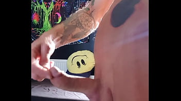 Lunchtime Wanking - cumming, wanking - Video 371386