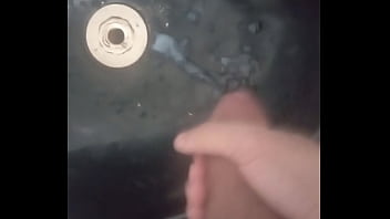 Gozando Gostoso Na Pia - cumshot, cum, cock, solo, dick, gozando - Video 324585