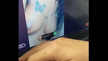 Colombiana Caliente Me Enseña Su Cuerpo Desnudo