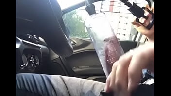 Bomba Peniana No Carro