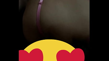 Esposa Mamando Sacando La Leche