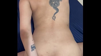 My Friend Gives Me In The Ass But It Hurts Me That He Puts His Dick In Me Ass ( Me Duele Que Me Den Por El Culo Pero Disfrutó Su Semen Caliente Dentro)