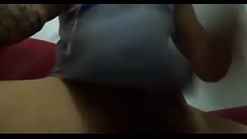 El Toro Jugando Con Su Garrote