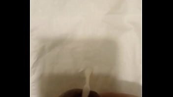 Un Poco De Lechita - amateur, masturbate, orgasm, soloboy - Video 340120