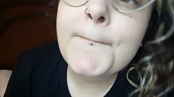 Sweet Thin Lips With Gloss