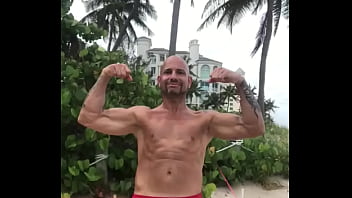 Maxxx Loadz - Pornstar, Tan, Tattoos, Muscles, Italian, Flexing, Abs, Beach-body - Pornstar - 2025 - Wild - Session - Video 321748