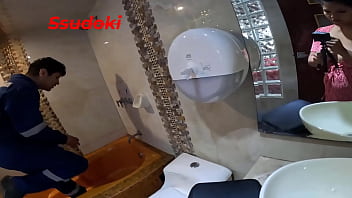 I Had To Call The Technician To Fix My Washing Machine, But I Didn_t Expect Him To End Up Seducing Me And Taking Me To Bed With His Tremendous Tool.