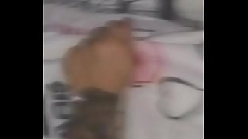 Mona Pequeña Tatuada Adicta A Coger En 4