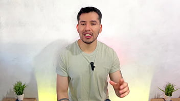 Jefe Barista Pone Al Nuevo Empleado De La Cafeteria A Que Le Mame La Vergota En El Almacen Y En Los Baños Del Trabajo! Relato Sexual