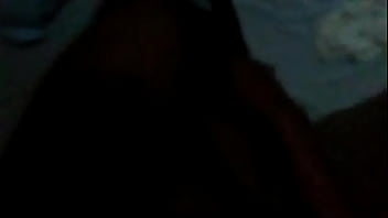 Angolana Tocando Siririca No Escuro Caiu Na Net Mandando Pro Namorado.