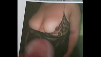 Ricardo Faz Homenagem Para Os Peitos Gostosos Da Anita Dando Um Banho De Leite