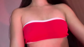 Teen Gamer Girl Fingers Herself