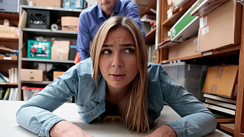 The Suspect Caught Smuggling The Mall Property Out - Perp4k