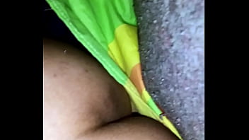 Revisando El Culito Antes De Darle Curso