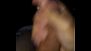 Masturbo Mi Gran Polla Sin Luz A Ver Si Mi Hermanastra Se Da Cuenta