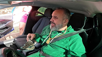 Parando Garotas Na Rua Conhecemos A Bibi Rikelme Que Entrou Na Carona