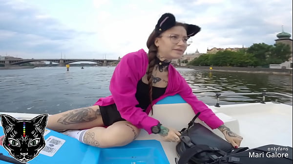 Horny Stepsister Likes To Suck Everywhere