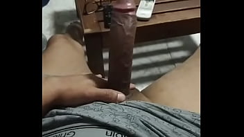 Dotado Masturbandose Buscando Compañera Para Jugar :p