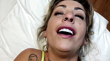 Minha Madrasta Me Ensinou A Transar