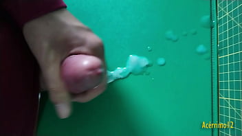 Hago Un Video Eyaculando Para Los Visitantes
