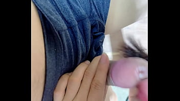 Làm nhà giúp em hàng xóm nữ sinh