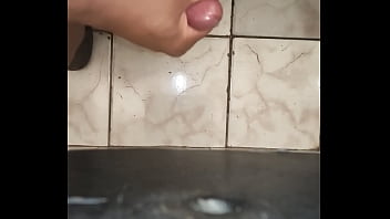 Punheta Gostosa No Trabalho 2