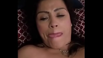 Madura Me Envía Un Video Tocándose