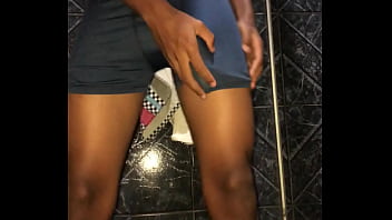 Novinho Mostrando Piroca Gigante