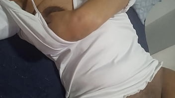 Morena Sexy Se Quita El Vestido Para Sentir Su Co_o Exitada Con Posiciones Del Perrito