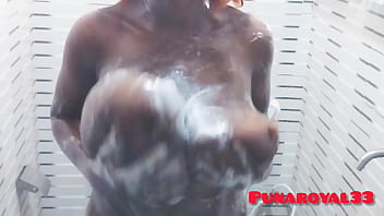 Edo Girl Showing Her Goodies To Pay Her Rent