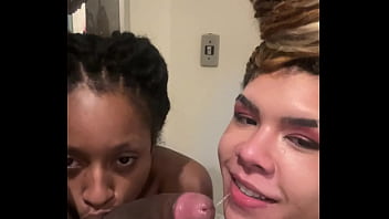 Dotado Fode No Pelo Com A Vicky Menage E A Sofie Lollipop