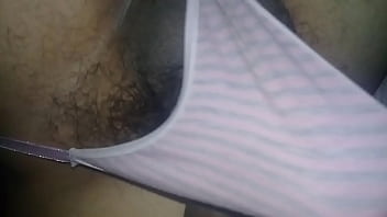 Mi Pija En Tanga A Rayas Gris Y Rosa