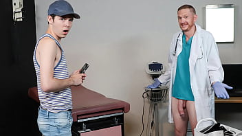 The Doctor Manages To Make The Guy Suck His Cock - Doctorblows