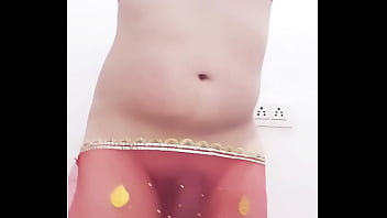 Desi Hijra Nangi Dance - Tu Qamar Pakad Ke Kheeche Haaye Daiya Pairon Ke Neeche