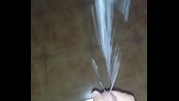 Paja Mañanera Termina En Chorros De Leche